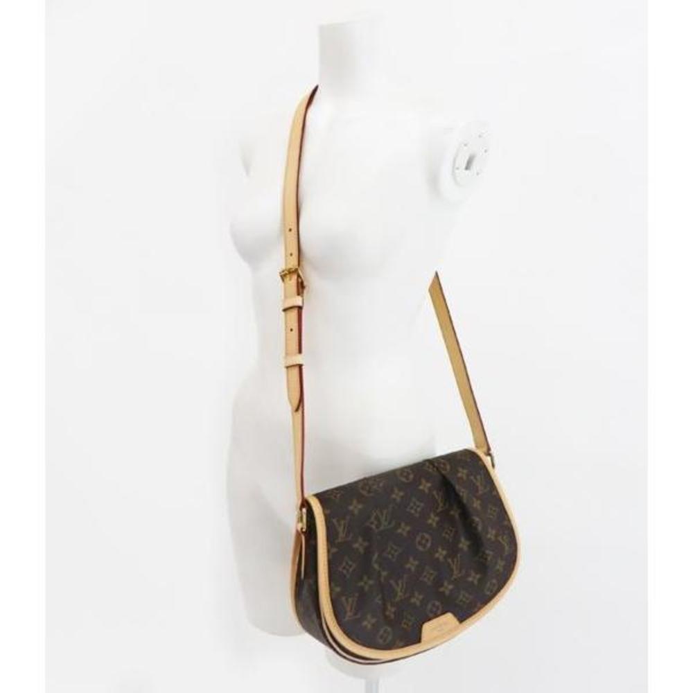 Louis Vuitton Menilmontan PM Shoulder Bag Monogram - Picture 4 of 9